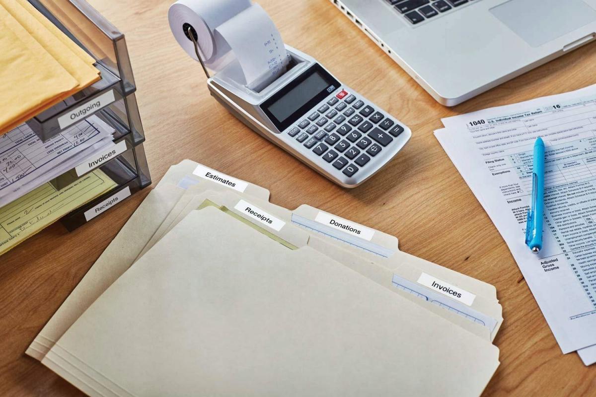 Taśma D1 12mmx7m, czarno-biała