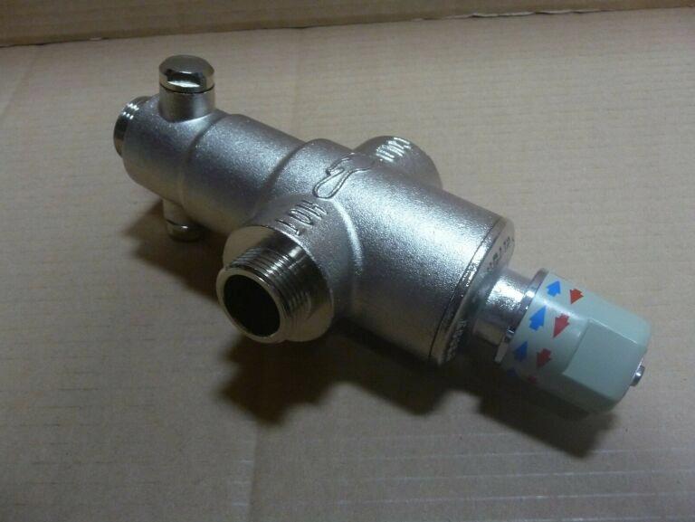 CALEFFI Regulowany termostatyczny zawór mieszający 3/4 40÷60°C