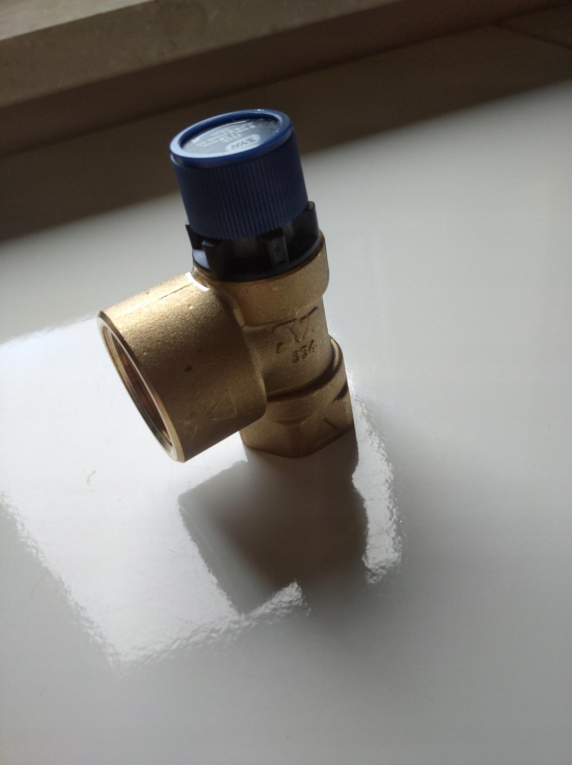 Zawór bezpieczeństwa HUSTY SYR 2115 3/4 GW 6 bar