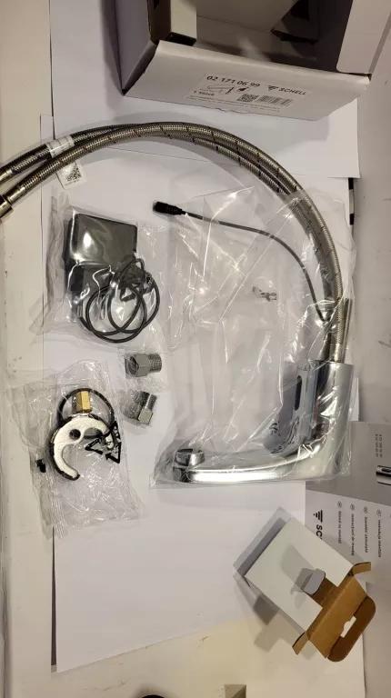 Bateria umywalkowa Modus trend e 230 v, chrom elektroniczna typ hd-m