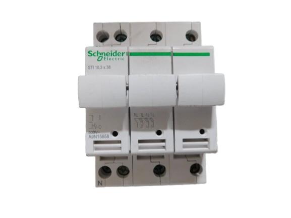 SCHNEIDER ELECTRIC Podstawa bezpiecznikowa STI-10,3x38-3N 3+N-biegunowa