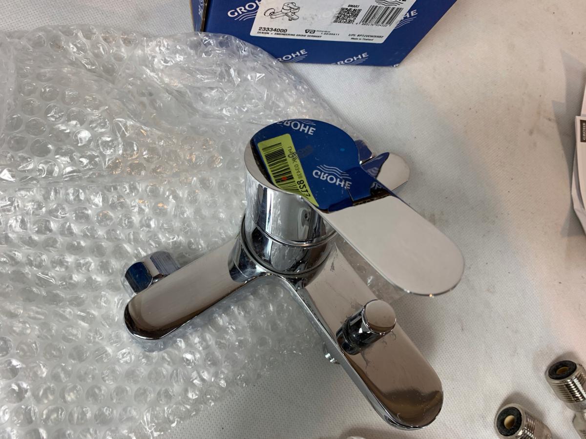 Bateria wannowa ścienna GROHE BauLoop 1-uchwytowa 2-otworowa chrom