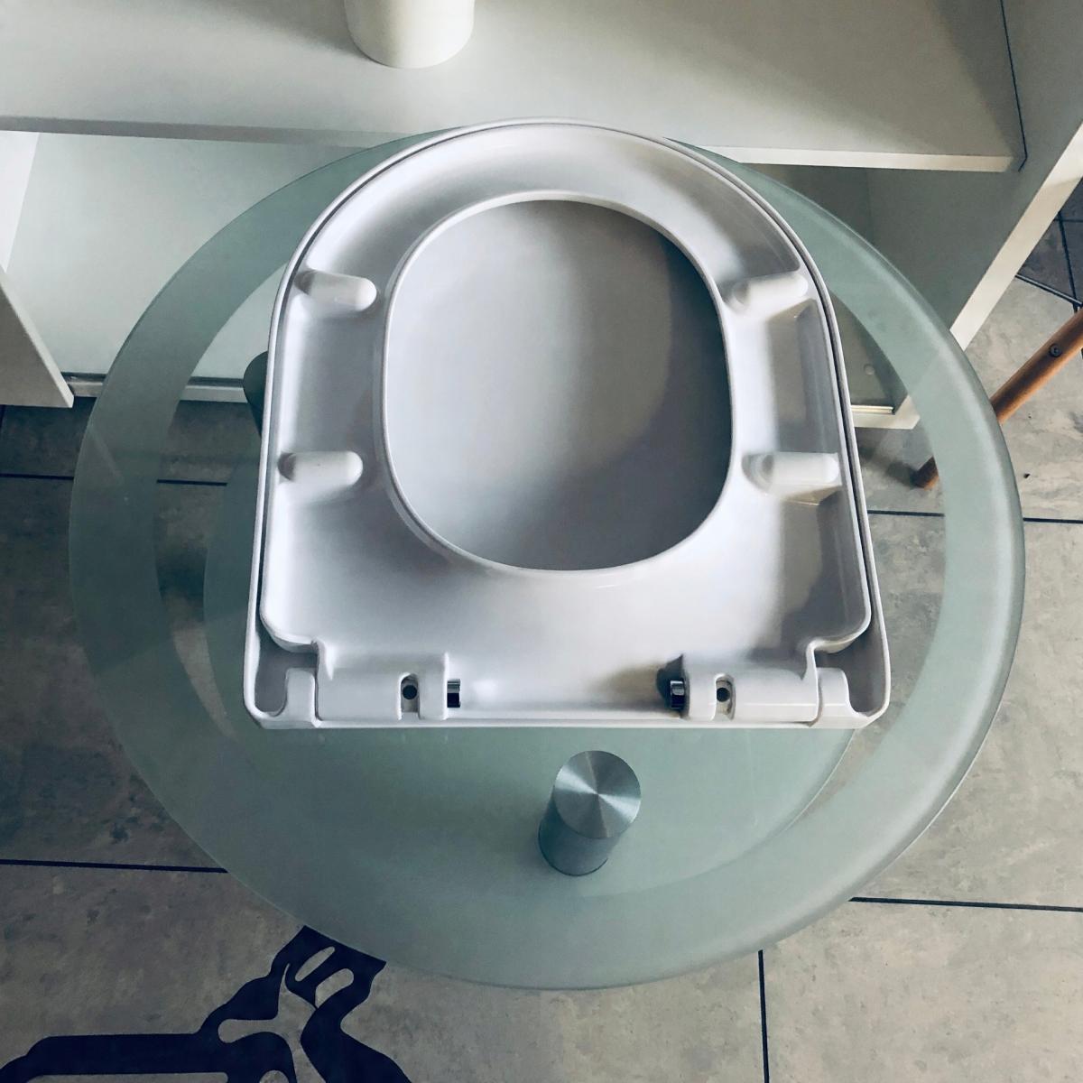 Deska WC GAP ROUND Wolnoopadająca Supralit Biały ROCA[5]