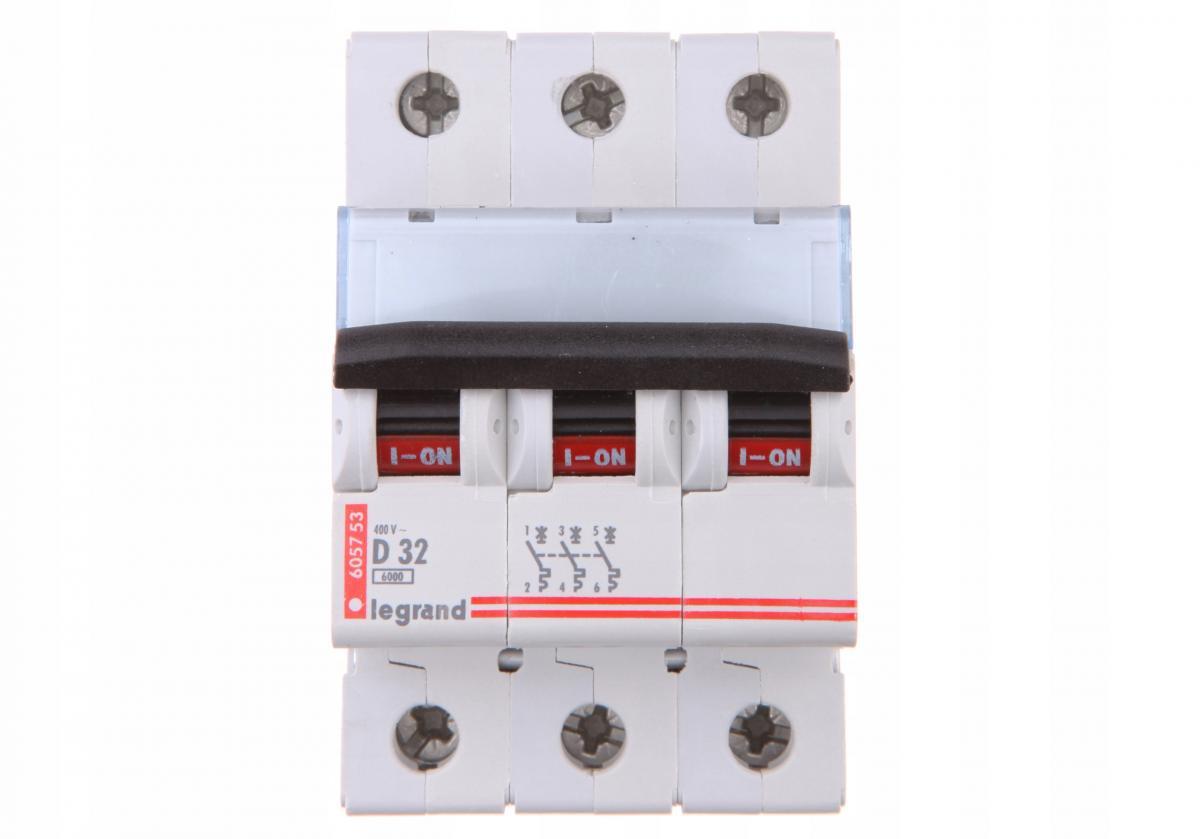 LEGRAND Wyłącznik nadprądowy S 303 3P D 32A 6000A TX3