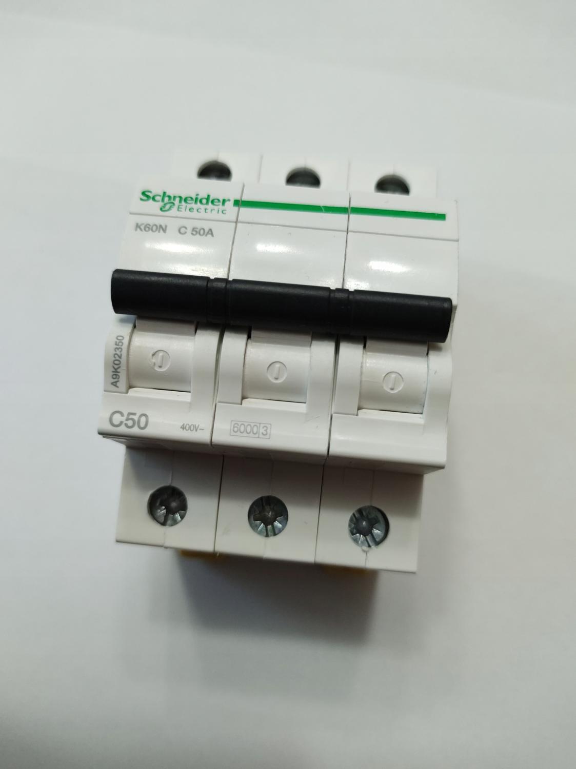 SCHNEIDER ELECTRIC Wyłącznik nadprądowy K60N-C50-3 C 50A 3-biegunowy