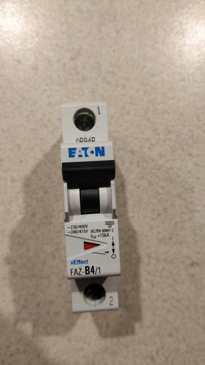 EATON Wyłącznik nadprądowy serii 15 kA 1-biegunowy FAZ-B4/1