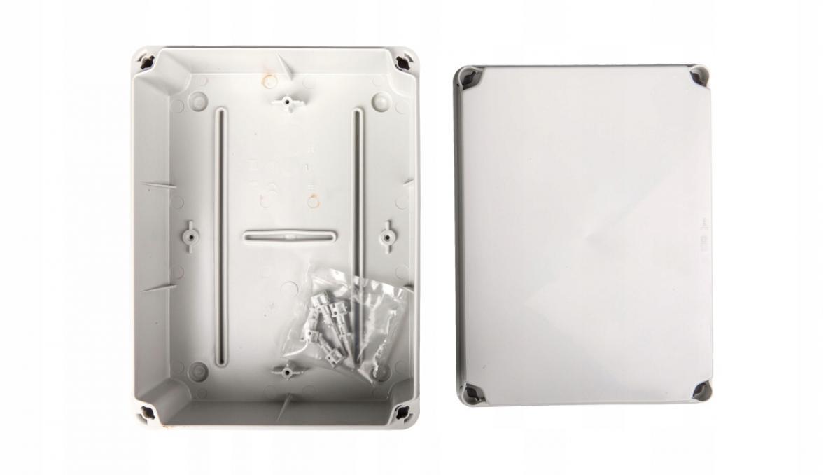 PCE Puszka serii Light skręcana 180x241x95 IP66/67, gładka