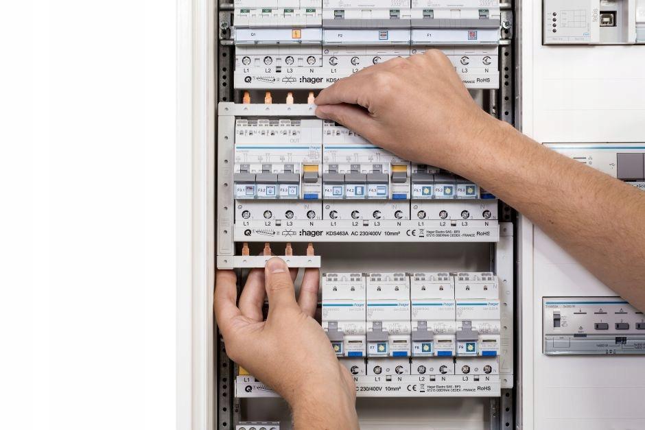 HAGER Wyłącznik nadprądowy Icn=6000A 3P C 32A QuickConnect