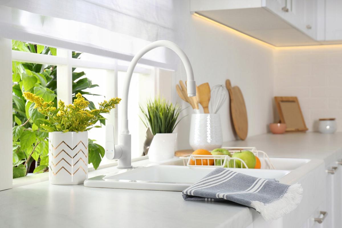 INVENA BATERIA ZLEWOZ JOGA PLUS Z RUCHOMĄ WYLEWKĄ, KOLOR BIAŁA