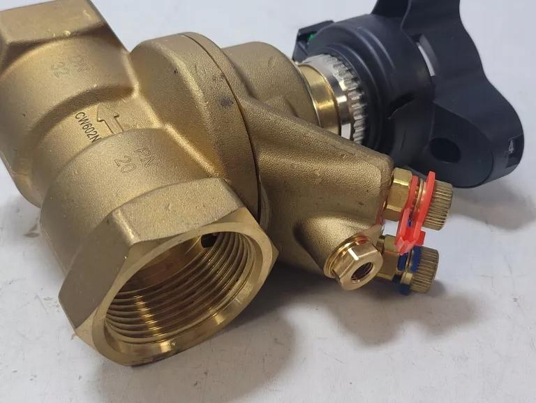 Zawór współpracujący z zaworami ASV-P/-PV - ASV-BD, DN32, gwint wew. 1 1/4