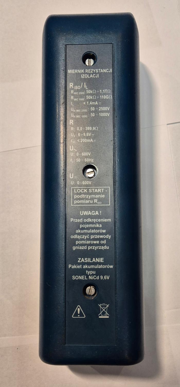 CMP-2000 Cyfrowy miernik cęgowy z Certyfikatem Kalibracji