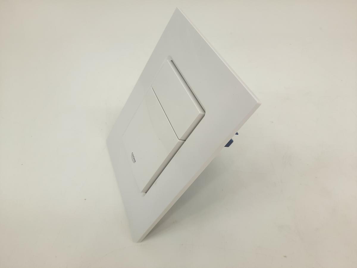 Przycisk uruchamiający GROHE Skate Cosmopolitan S do WC biel alpejska