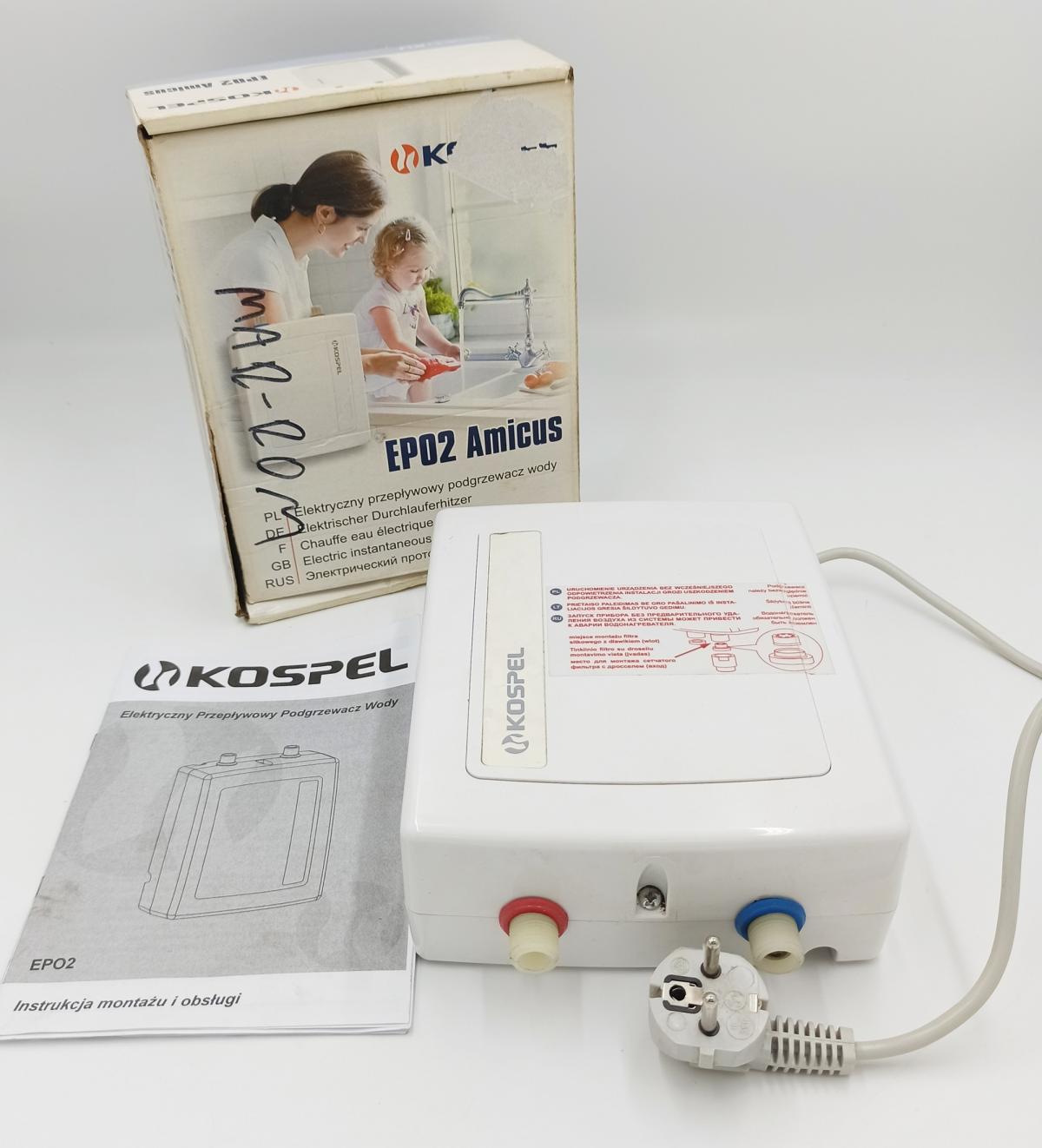 Podgrzewacz elektryczny przepływowy ciśnieniowy podumywalkowy 4.4 kW KOSPEL