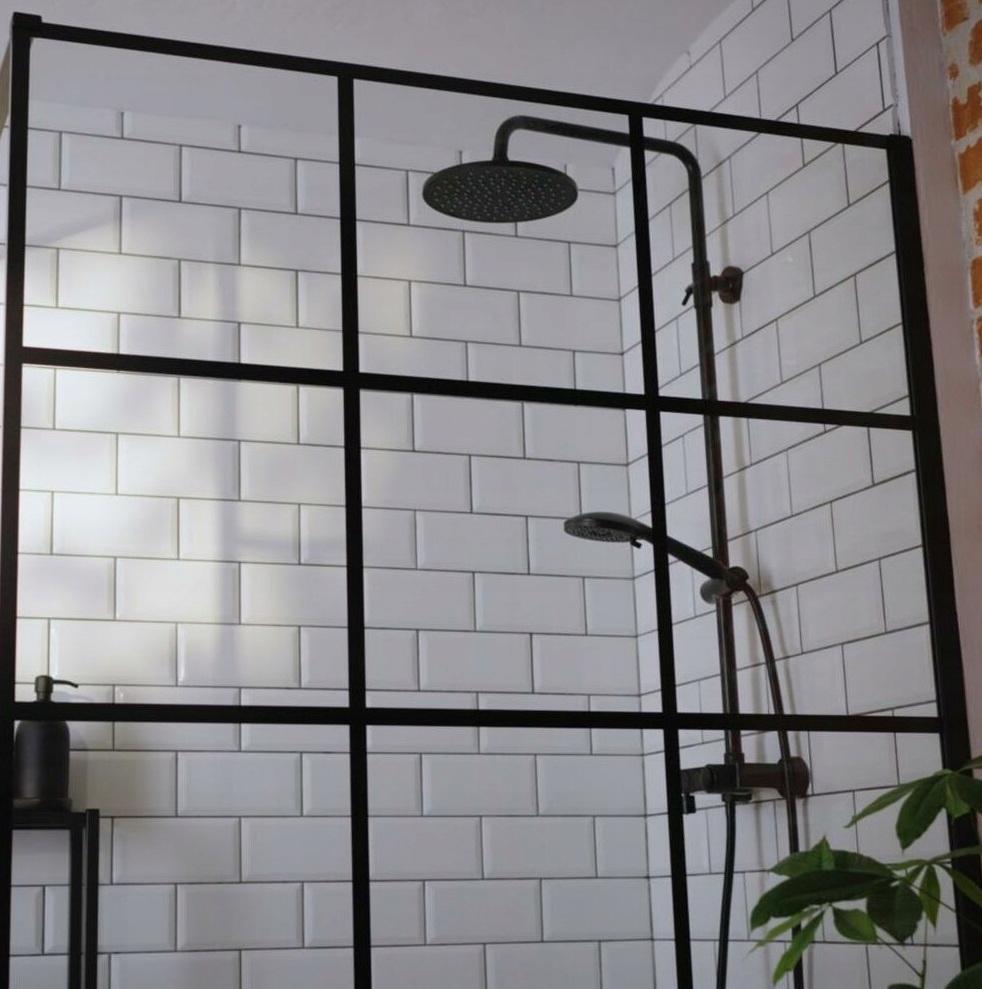 VALVEX LOFT Kolumna natryskowa z wylewką wannową