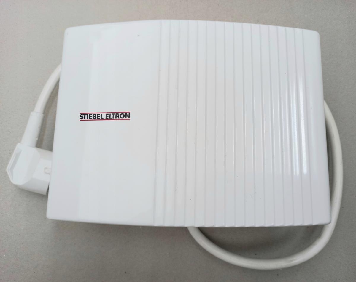 Podgrzewacz elektryczny przepływowy 3.5 kW STIEBEL ELTRON EIL 3 Premium