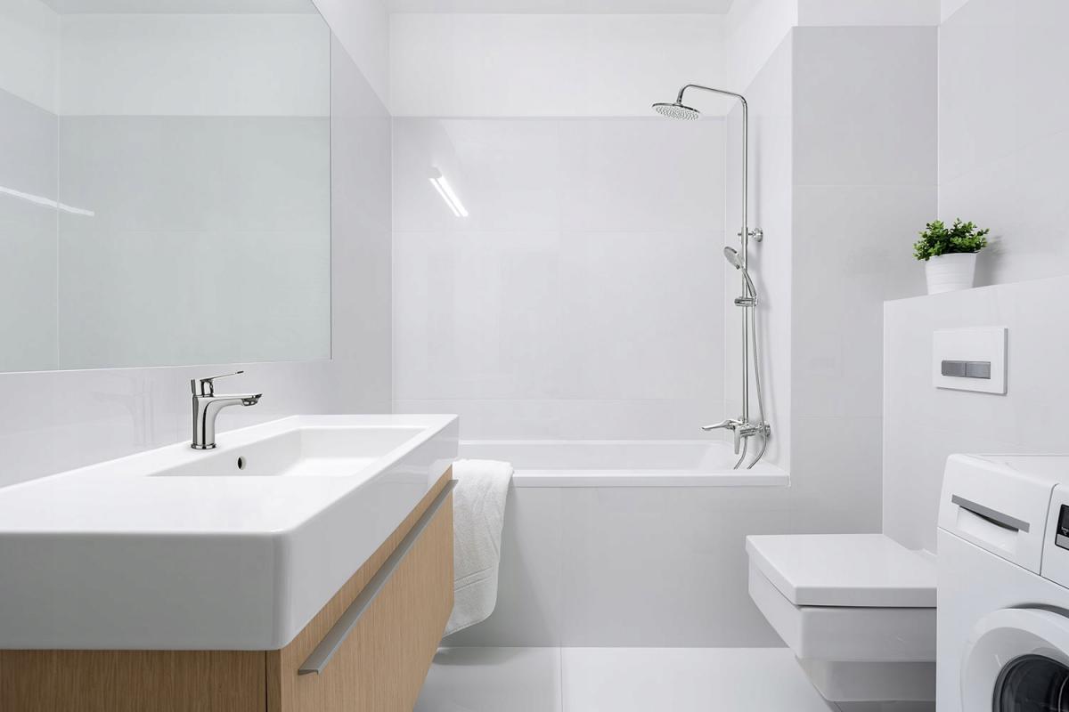 INVENA DESZCZOWNIA Z BATERIĄ WANNOWĄ DOKOS CHROM