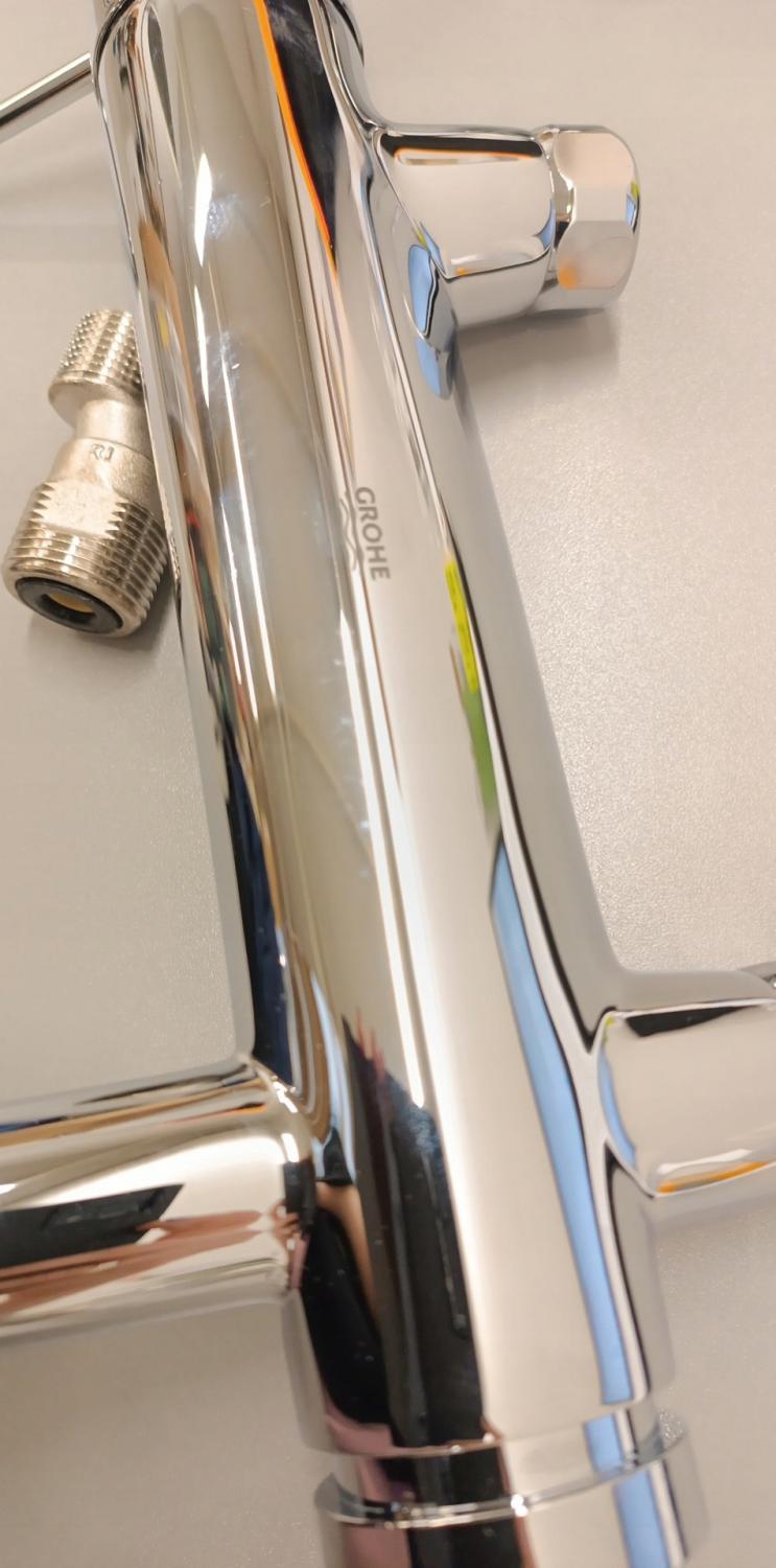 Bateria wannowa ścienna GROHE Essence 1-uchwyt. 2-otworowa mosiężna chrom