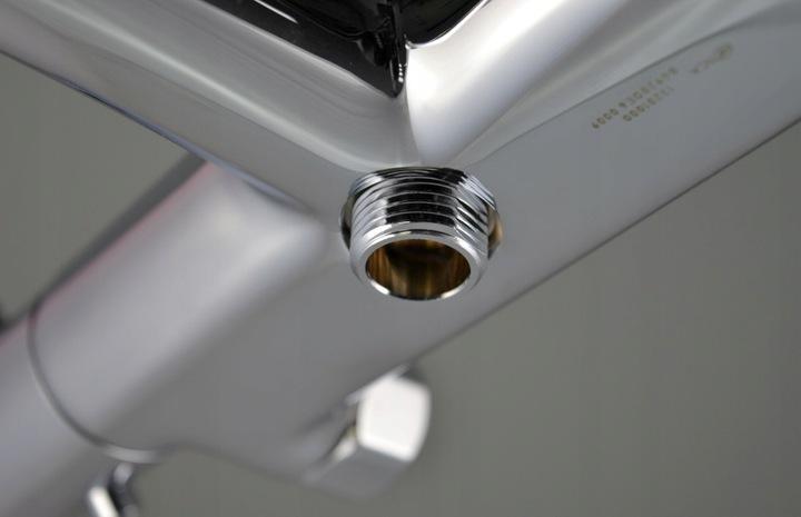 Bateria wannowo-prysznicowa dwuuchwytowa ścienna Hansgrohe Ecostat srebrny