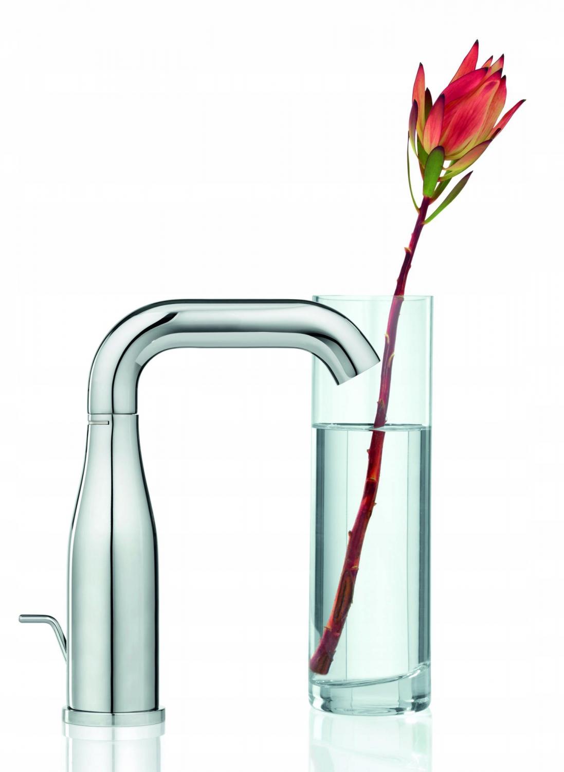 Bateria umywalkowa stojąca GROHE Essence 1otw mosiężna chrom z obrotową wyl