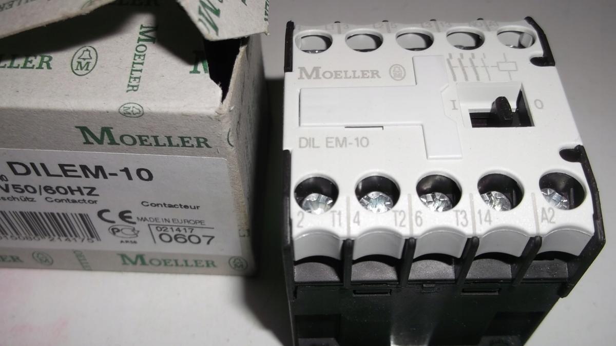 EATON Stycznik AC-3/I=9A P=4kW/ 1Z 0R DILEM-10(24V50/60HZ)