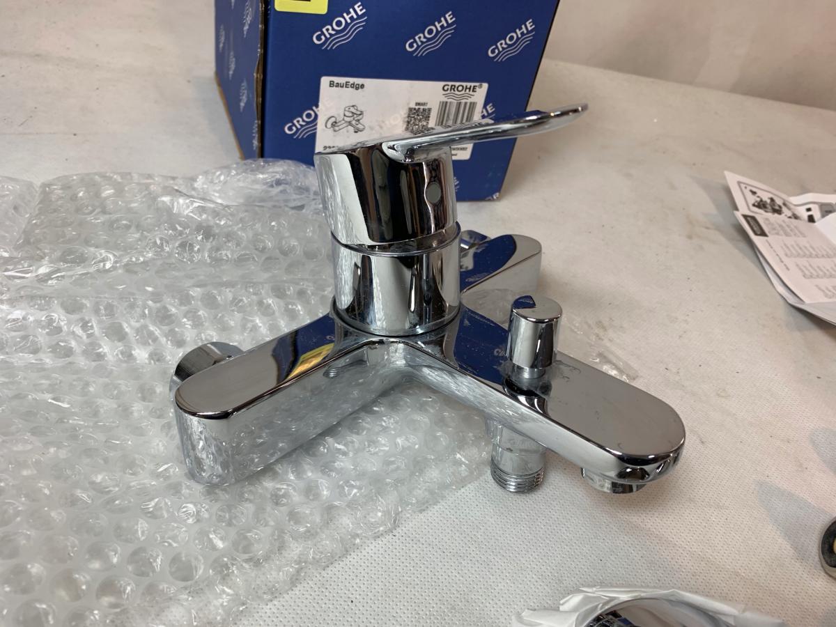 Bateria wannowa ścienna GROHE BauLoop 1-uchwytowa 2-otworowa chrom