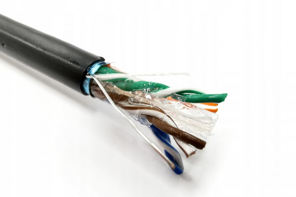 Kabel instalacyjny zewnętrzny żelowany DIGITUS kat .6, F/UTP, AWG 23/1, PE,