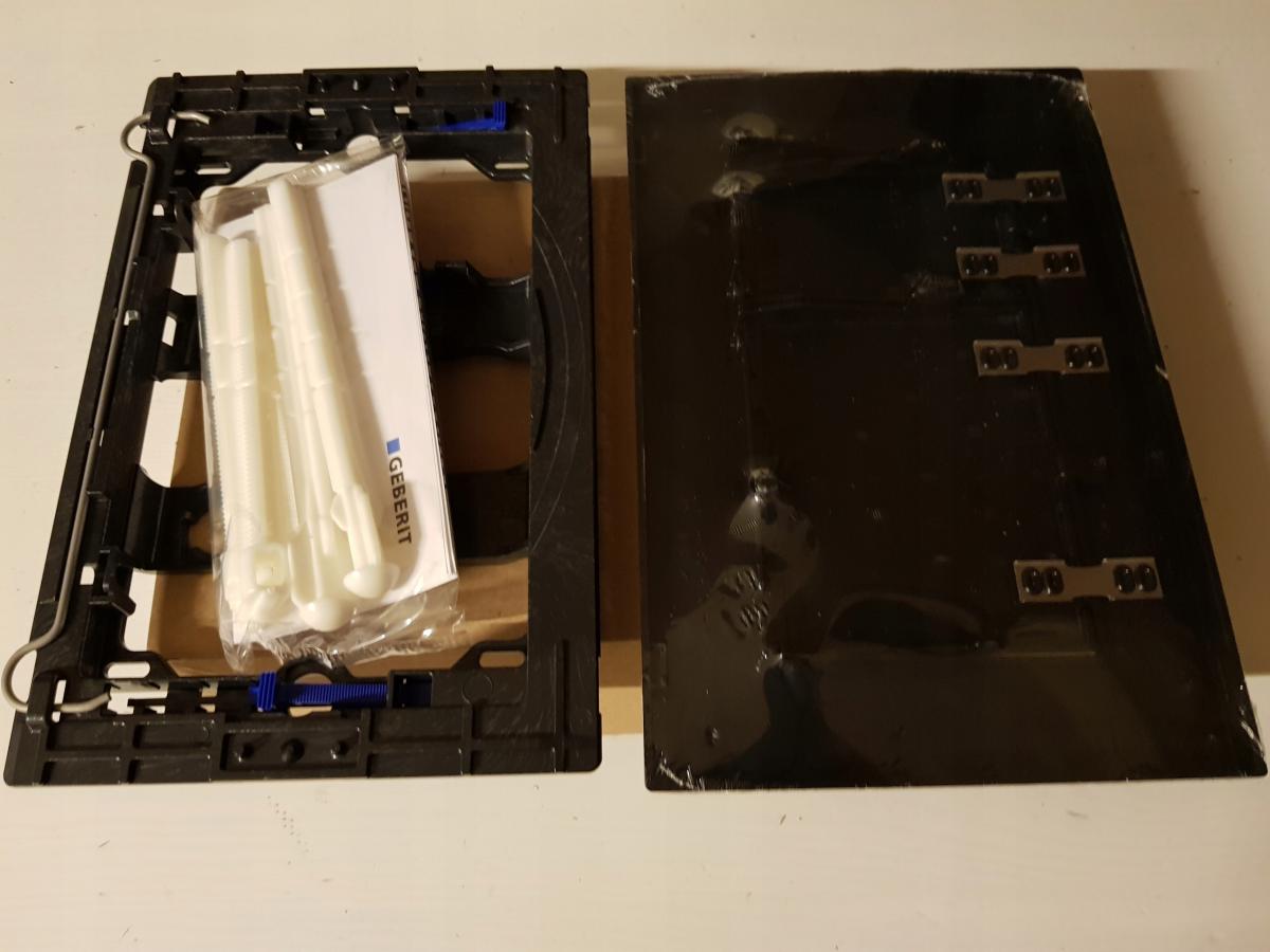 Przycisk uruchamiający GEBERIT Sigma20 (ex Sigma30) prostokątny przedni pły