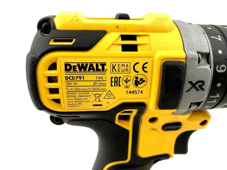DEWALT wier-wkręt bezszczotkowa + 2 aku + ład. 48h