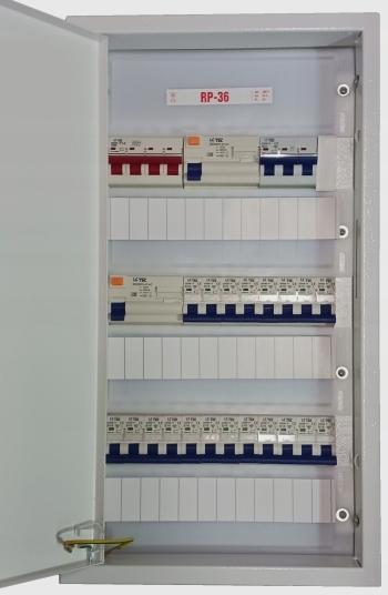 Rozdzielnica podtynkowa RP-36-P, miejsce na 36 zabezpieczeń typu s. IP 30