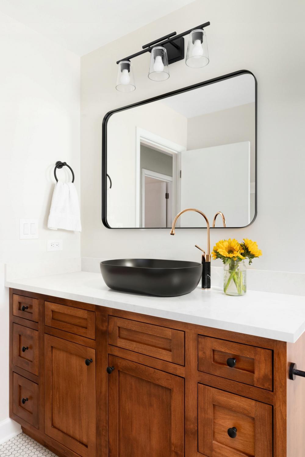 INVENA UMYWALKA NABLATOWA KORFU INVENA TREND 60 CM OWALNA CZARNY PÓŁMAT