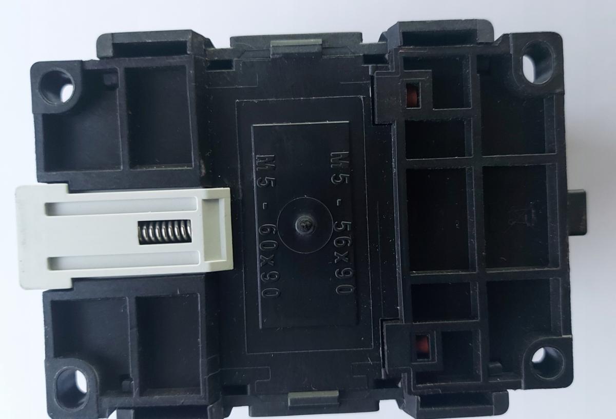 ETI Stycznik powietrzny CEM105.00-230V-50/60Hz