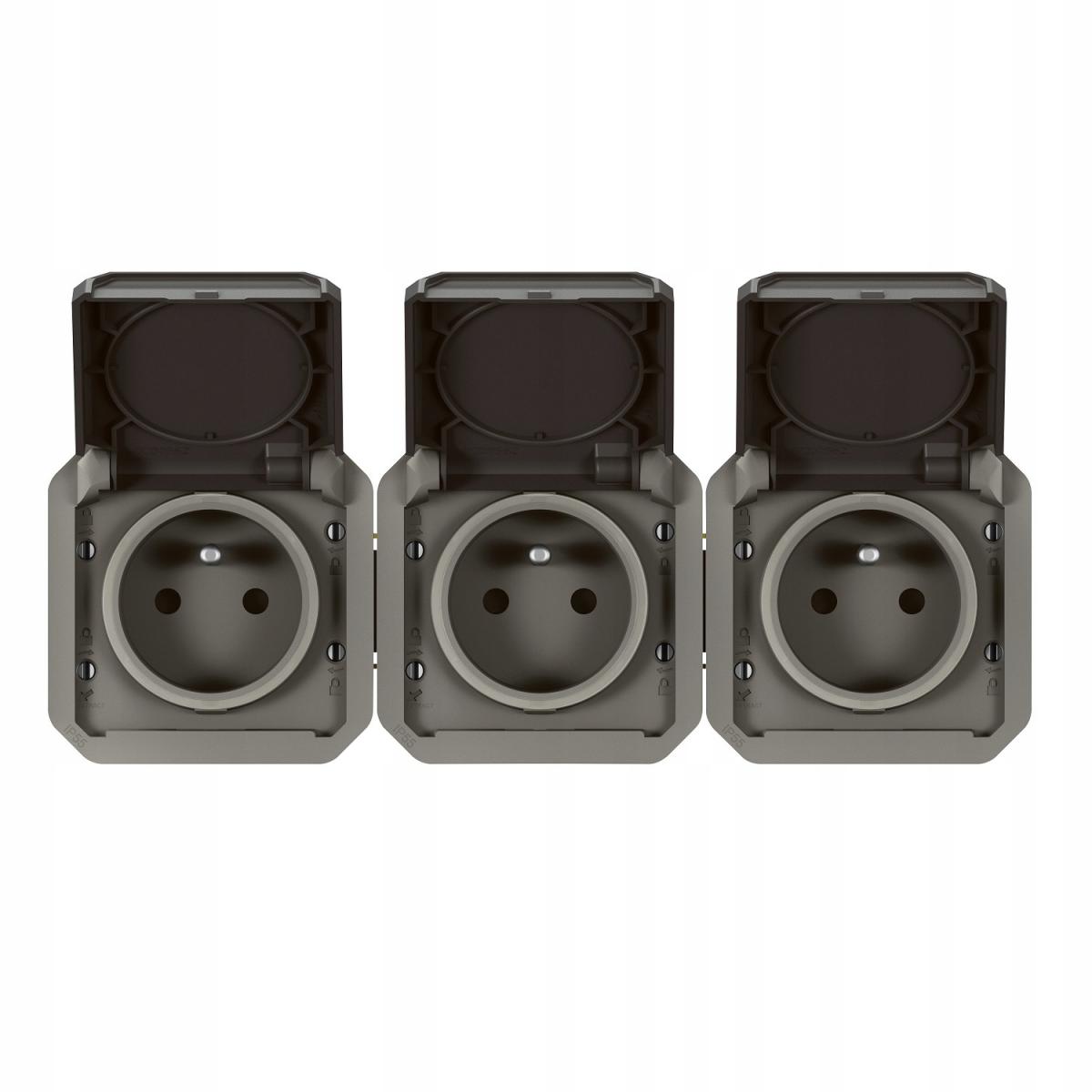 Gniazdo potrójne z uziemieniem 3x2P+Z, poziome, mechanizm 16 A - 250 V~- an