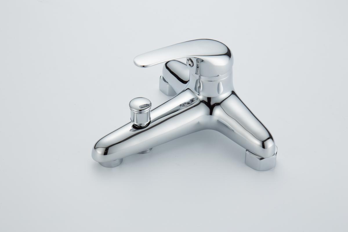 Bateria wannowo-prysznicowa jednouchwytowa nawannowa Hansgrohe Logis