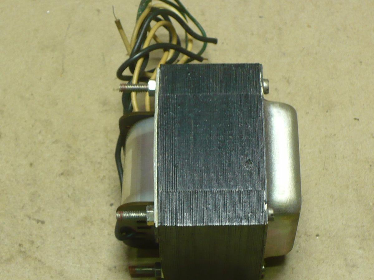 Transformator jednofazowy PSZ 200 230/ 24V IP30 na szynę DIN TH-35 w obudow